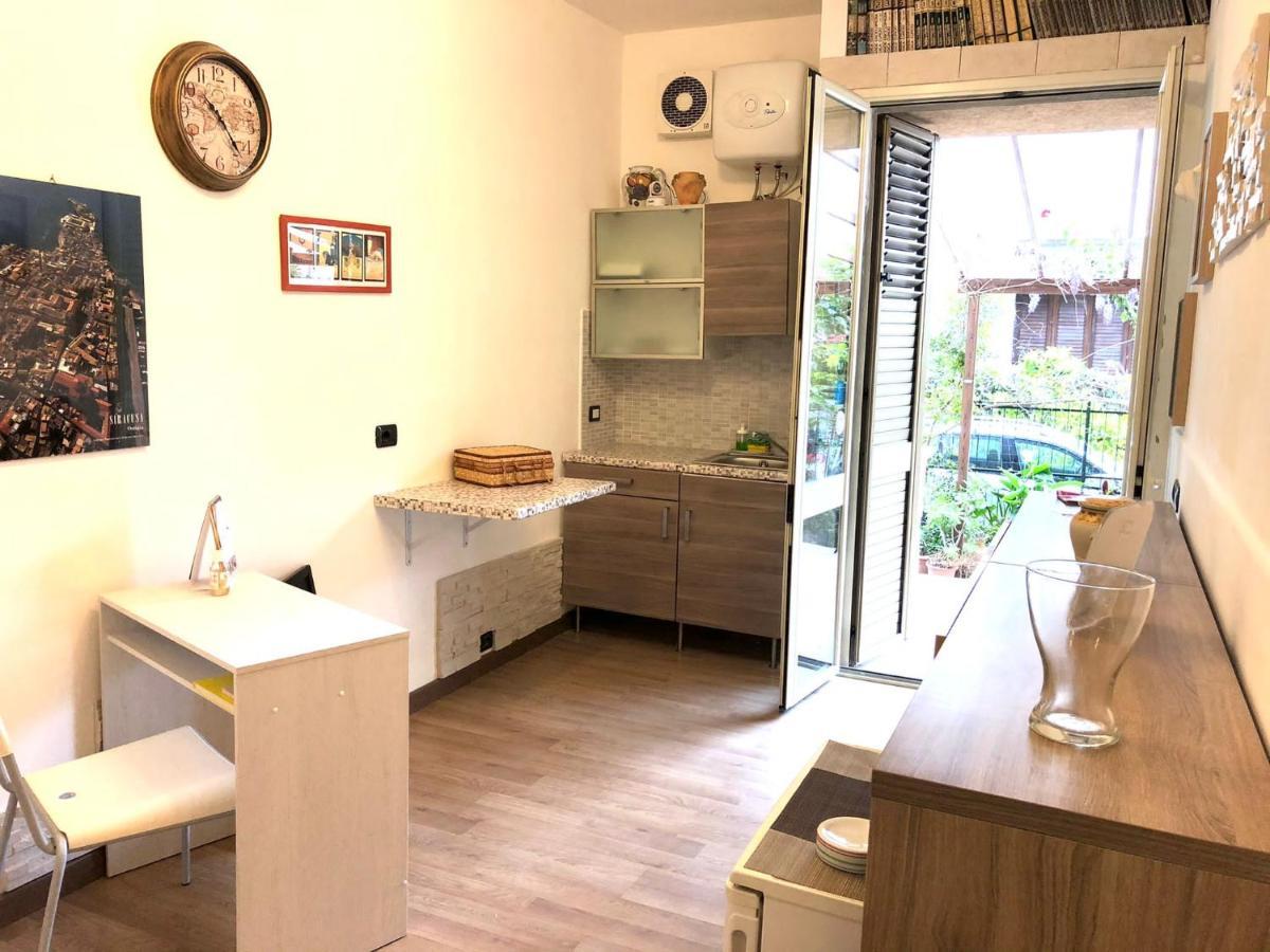 Lumia Bed And Breakfast Syracuse ภายนอก รูปภาพ